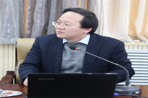 文军.jpg 文军.jpg